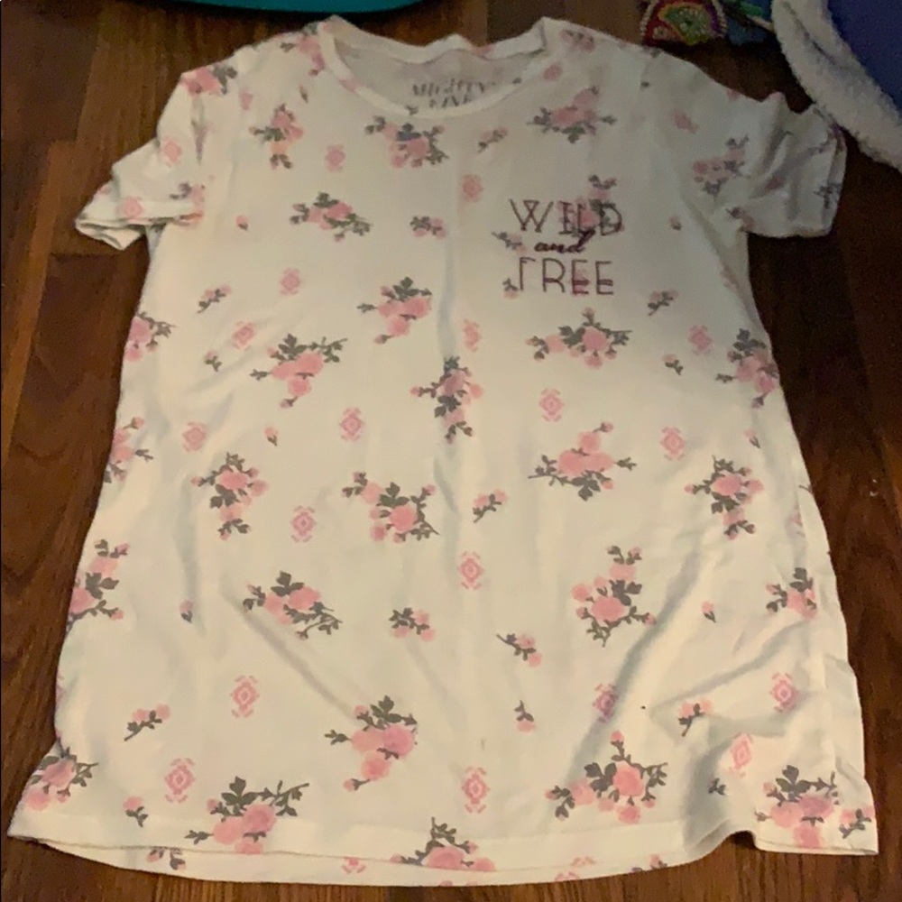 short sleeve top